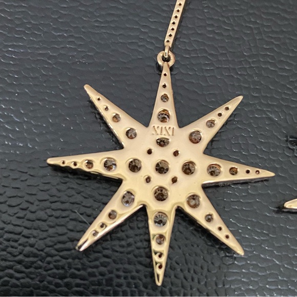 XIXI Gold-tone Double Star CZ Cubic Zirconia Drop Earrings 18.5g - Picture 15 of 15